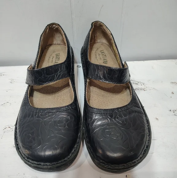 Eastland Tansy Embossed Leather Mary Jane Shoes Black Size 6.5 - Picture 3 of 7